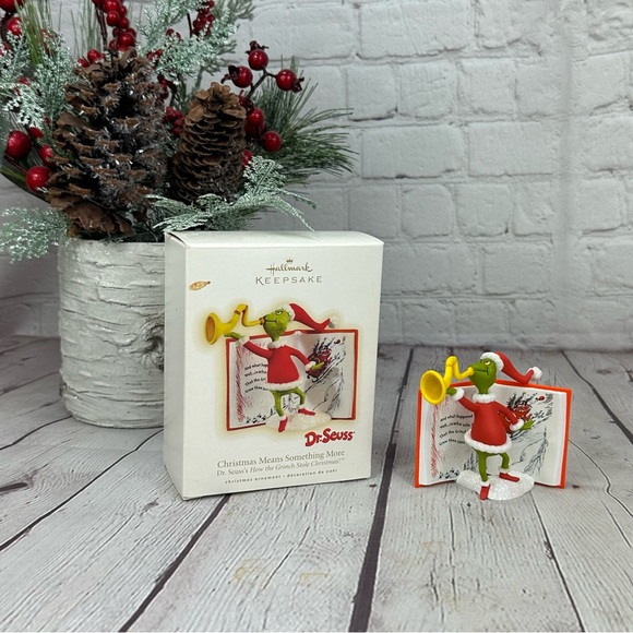 Hallmark Other - Grinch Dr. Seuss hallmark Keepsake Ornament 2009 collector's series